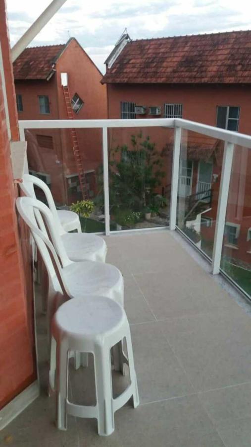 Village Dos Passaros Apartamento กวาราปารี ภายนอก รูปภาพ