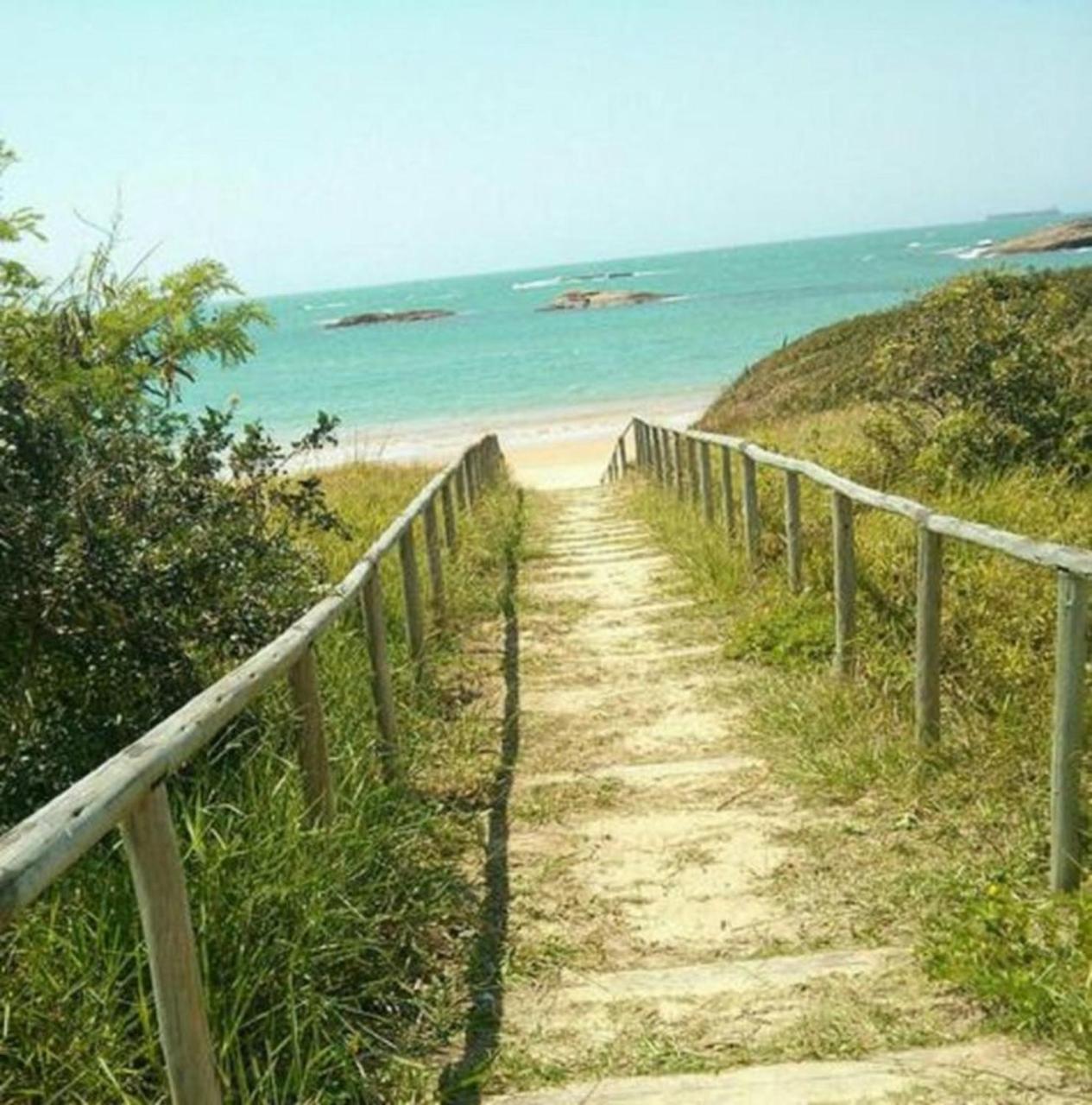 Village Dos Passaros Apartamento กวาราปารี ภายนอก รูปภาพ